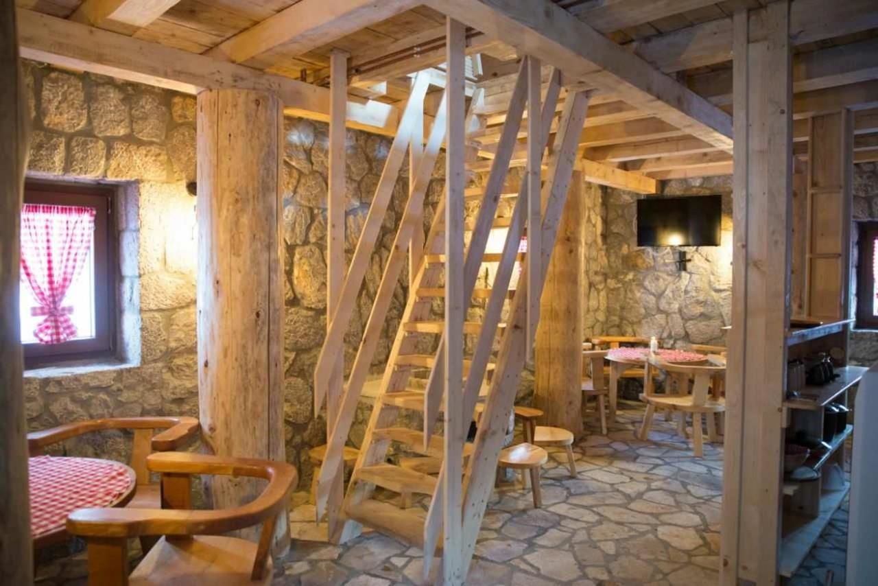 Лоджи BB Etno House Колашин-7